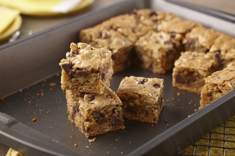 Chocolate Chip Oatmeal Bars